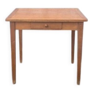 Table, bureau, console