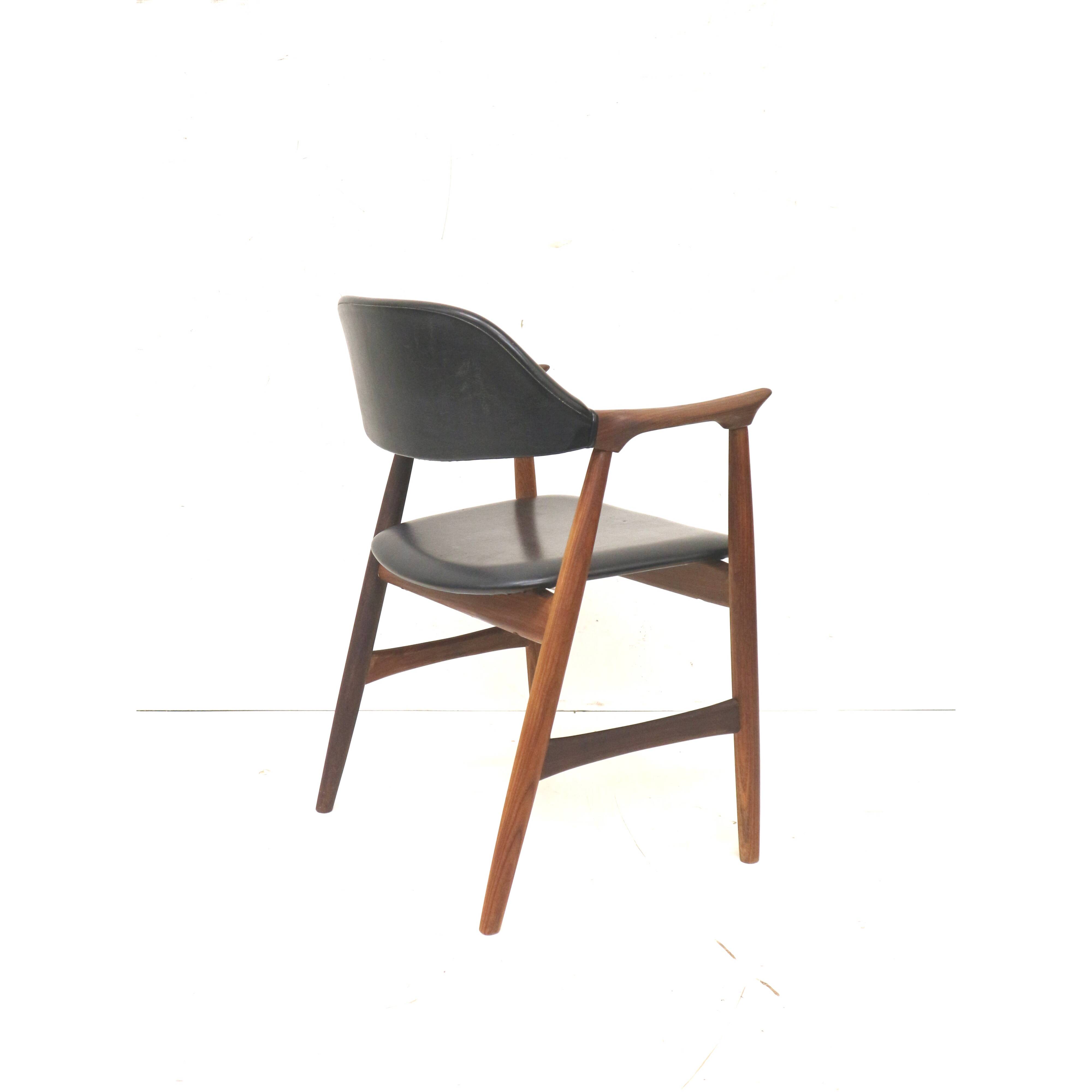 Set of 2 Mahjongg cow horn chairs