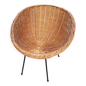Vintage rattan basket chair