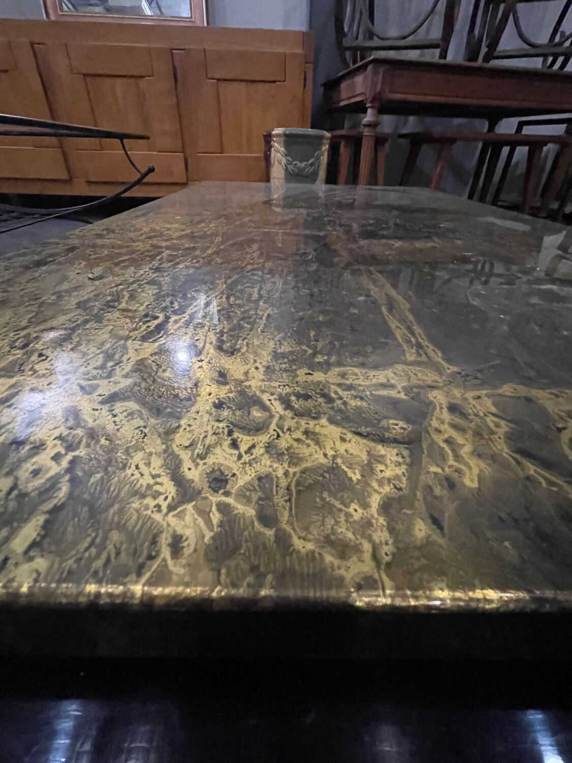 1970 black and gold lacquered coffee table