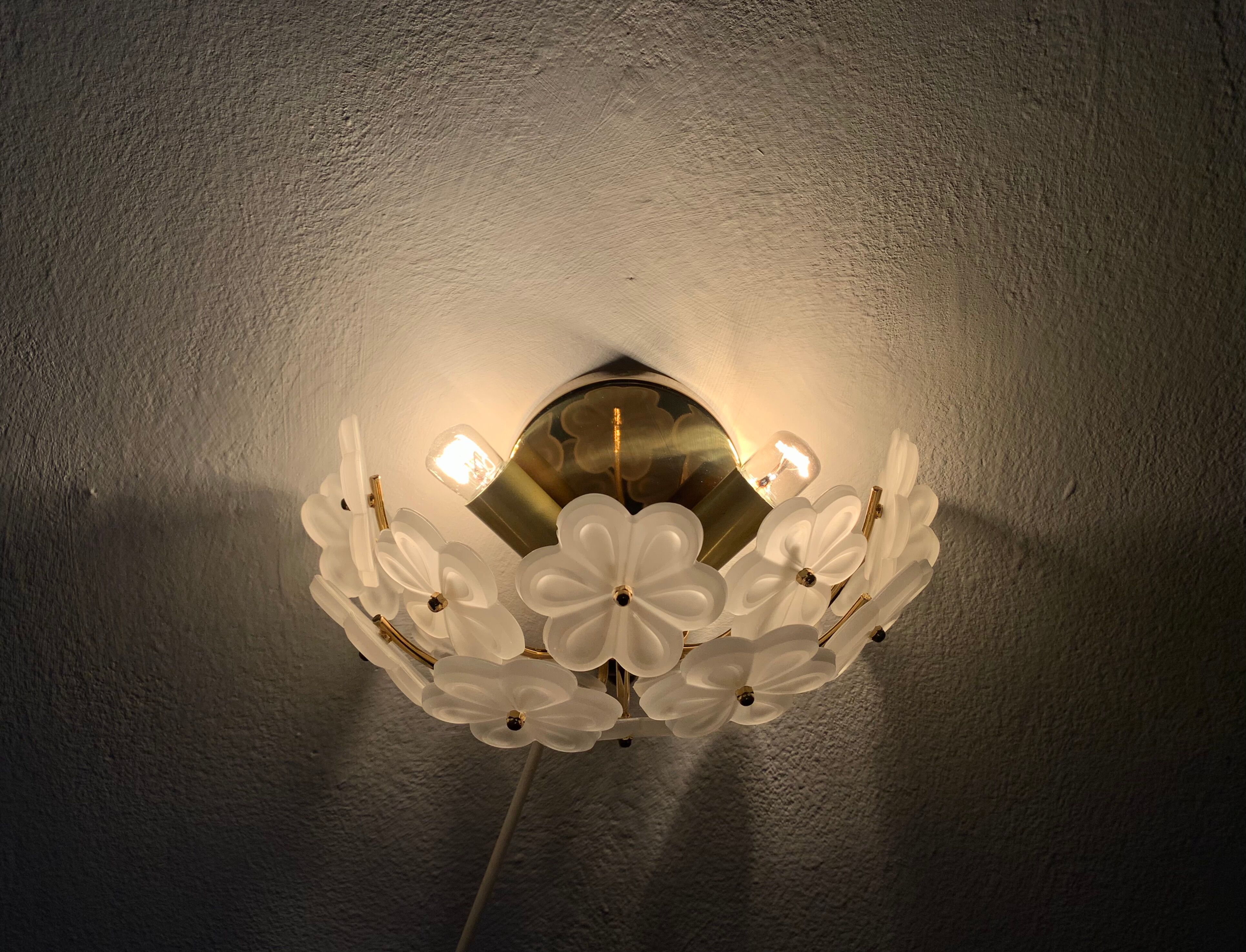 1 of 2 Floral Crystal Glass Wall Lamps by Ernst Palme