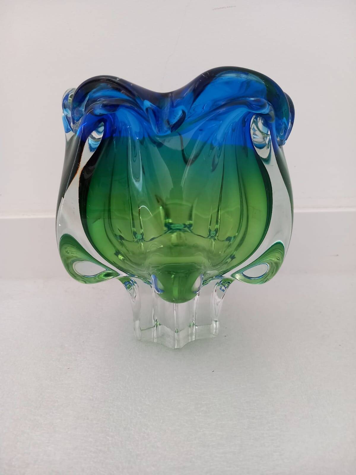 Vase bol conçu par J. Hospodka Tchécoslovaquie 1960