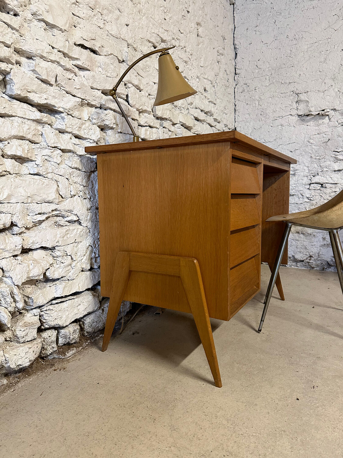 Child's desk 1950, vintage compass legs