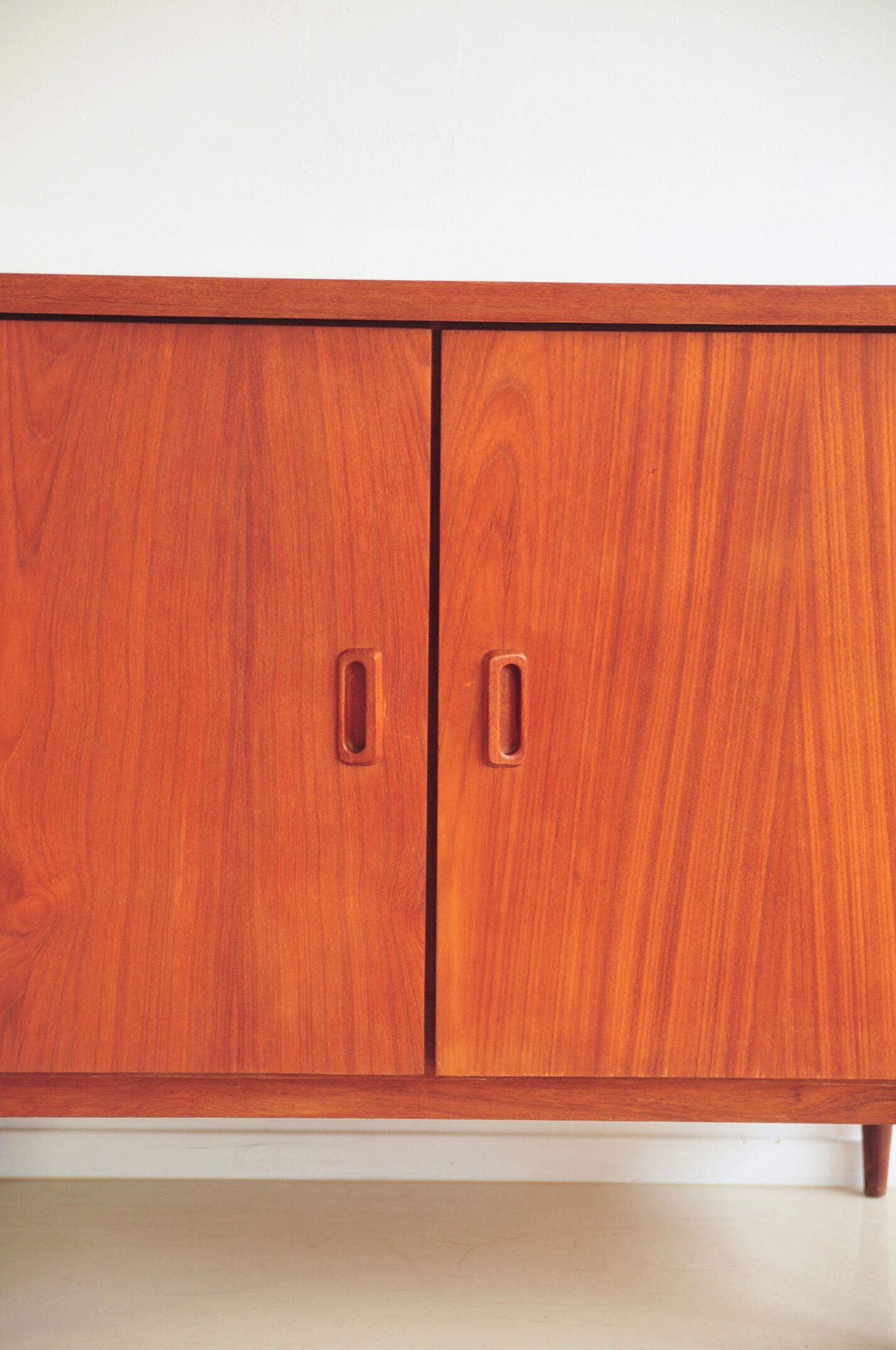 Commode en teck