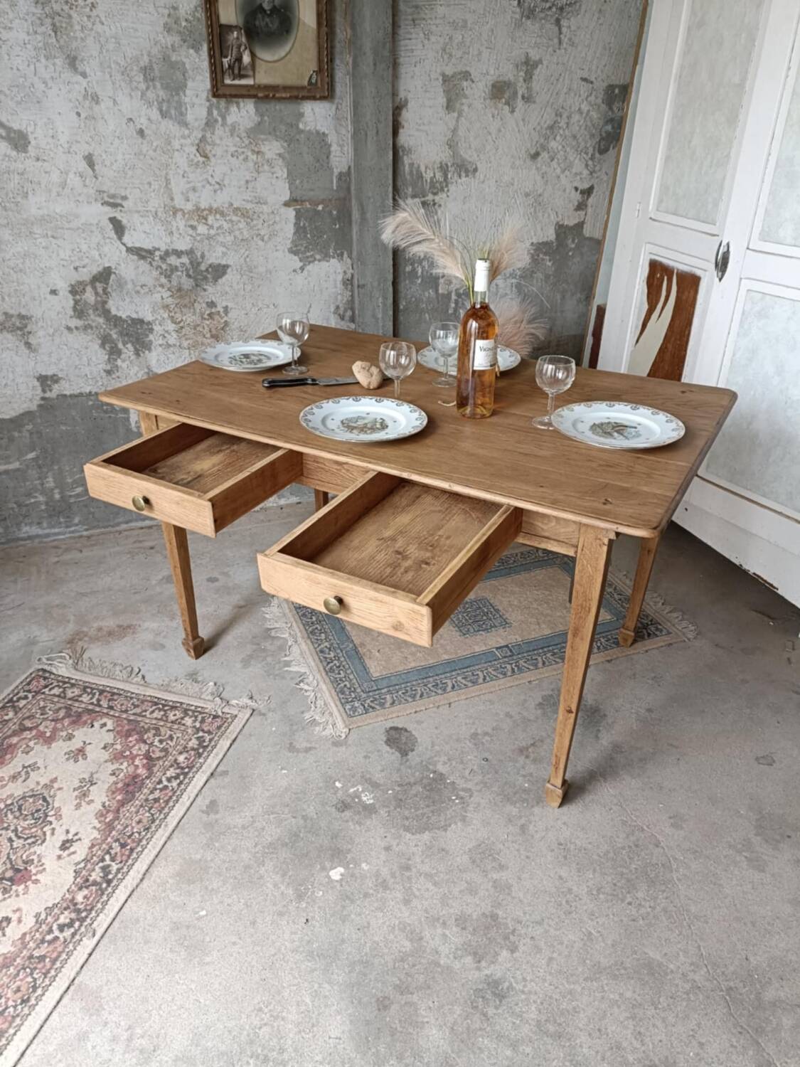 Farmhouse table