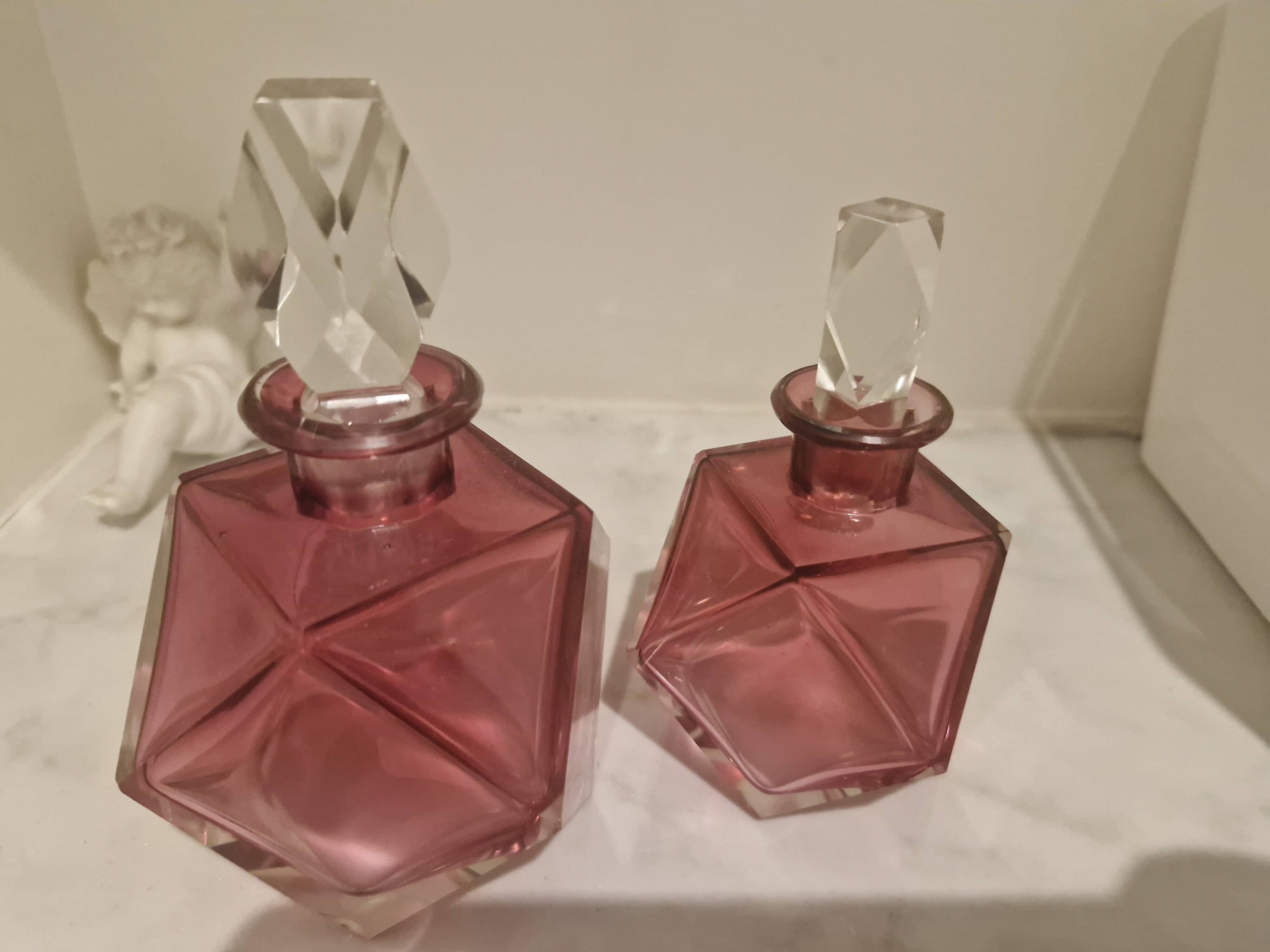 Flacons en cristal rose