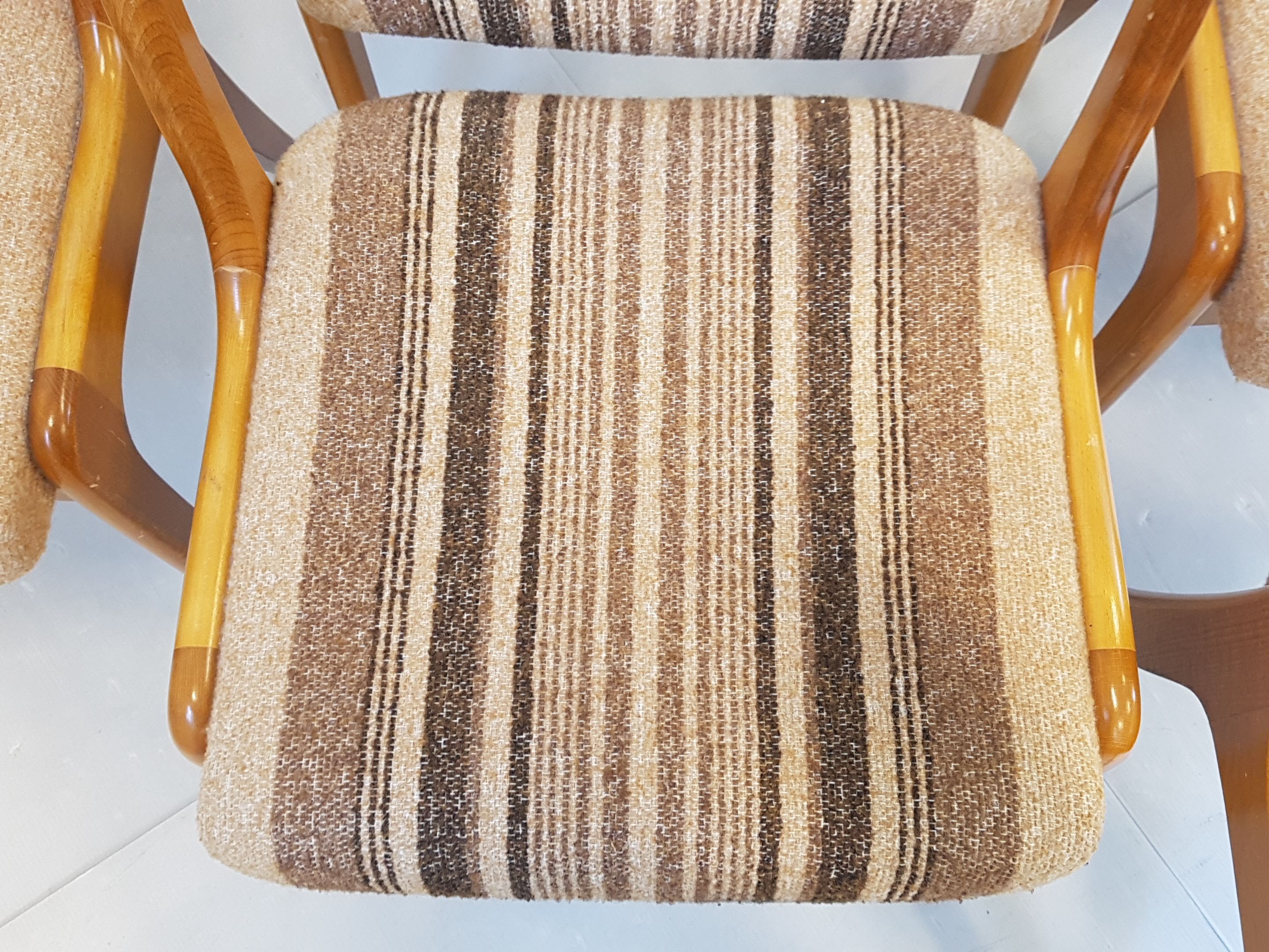 Suite de 6 chaises vintage 1970 style Baumann