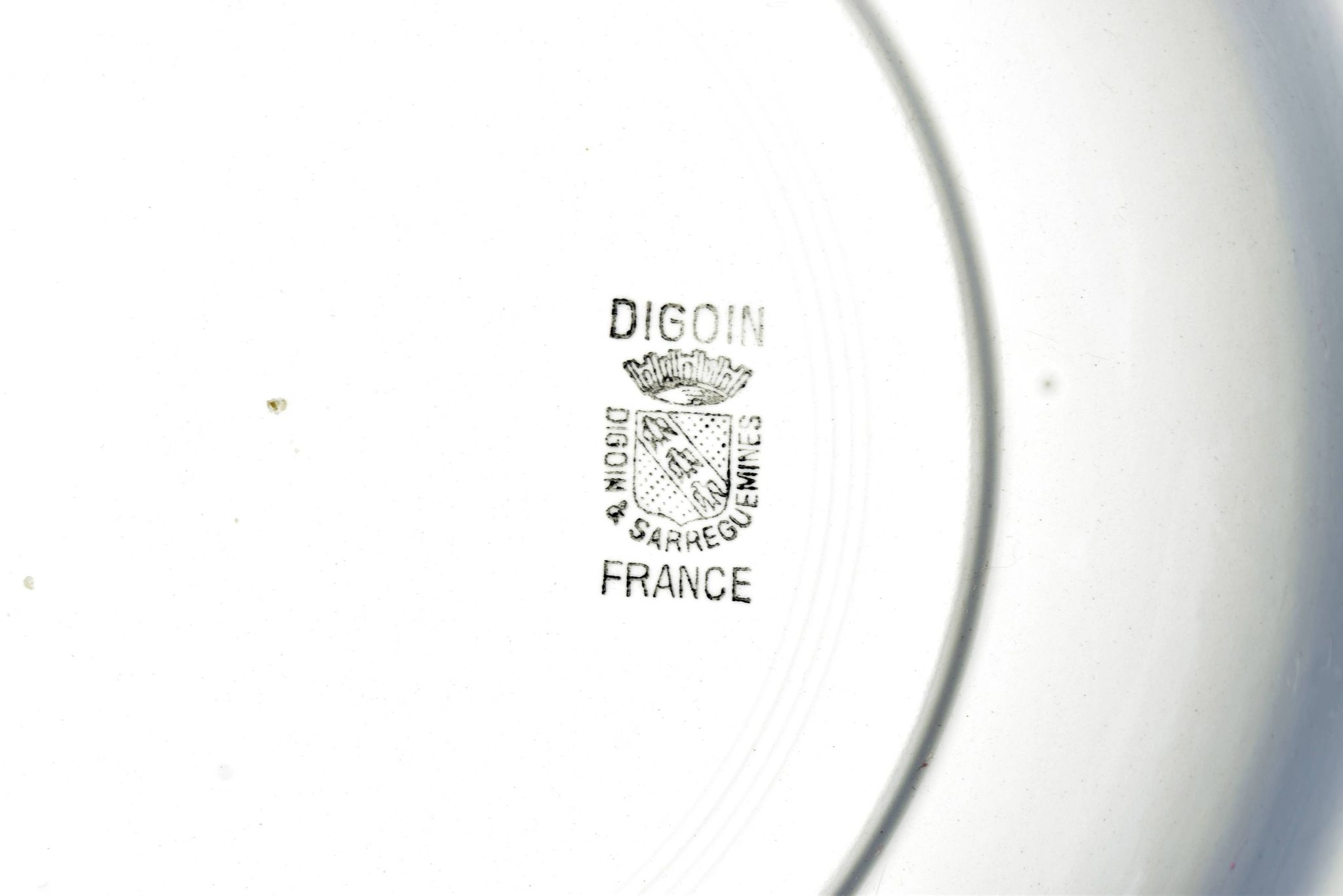 Antique round serving dish from Digoin and Sarreguemines - Rivoli series