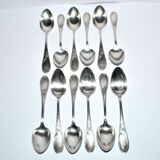 Lot of 12 silver-plated dessert spoons apollo rocaille model.