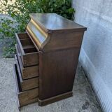 Ancien cabinet de toilette, commode