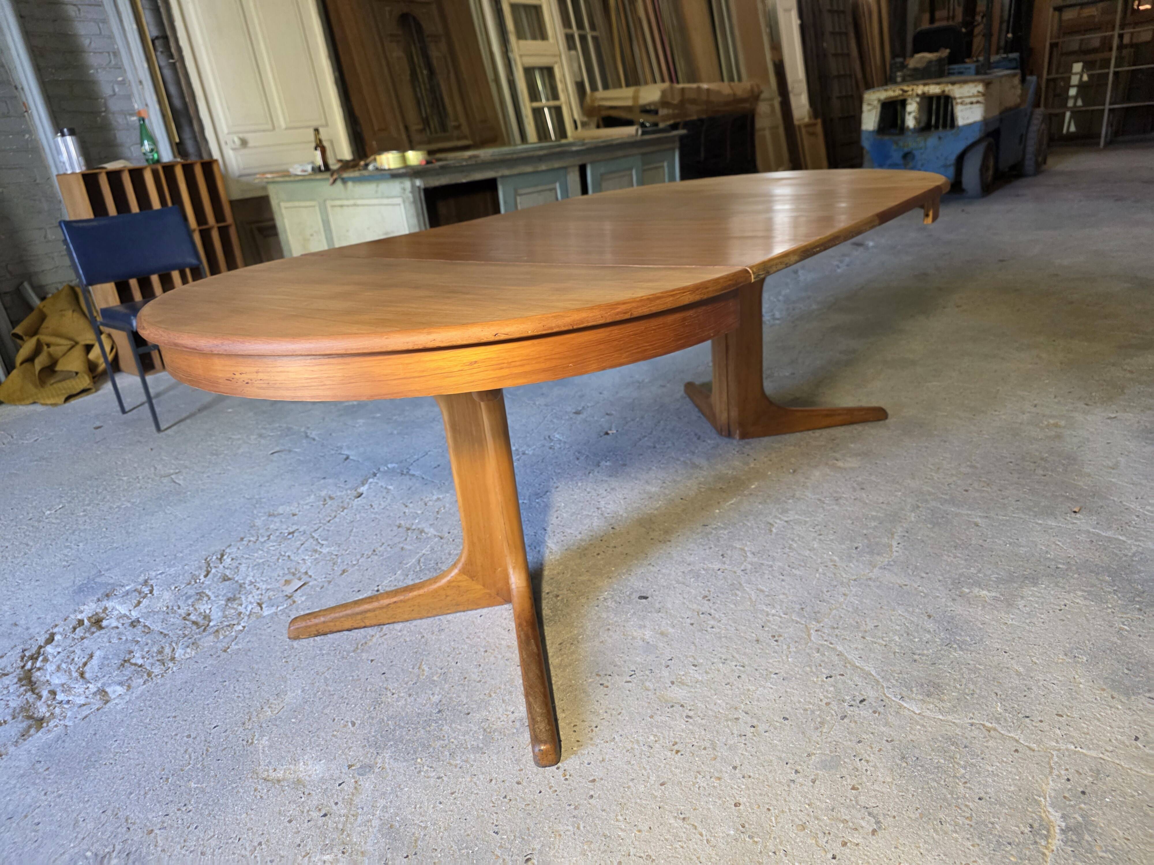 Table Baumann extensible en teck des années 60