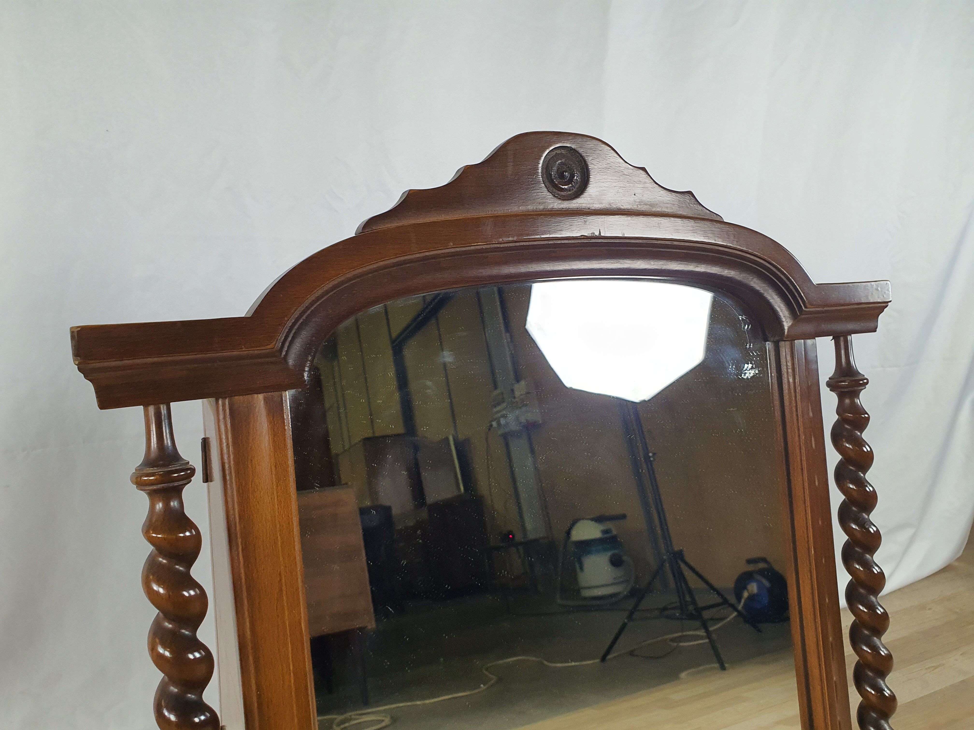 Vintage turned mirror from 80s