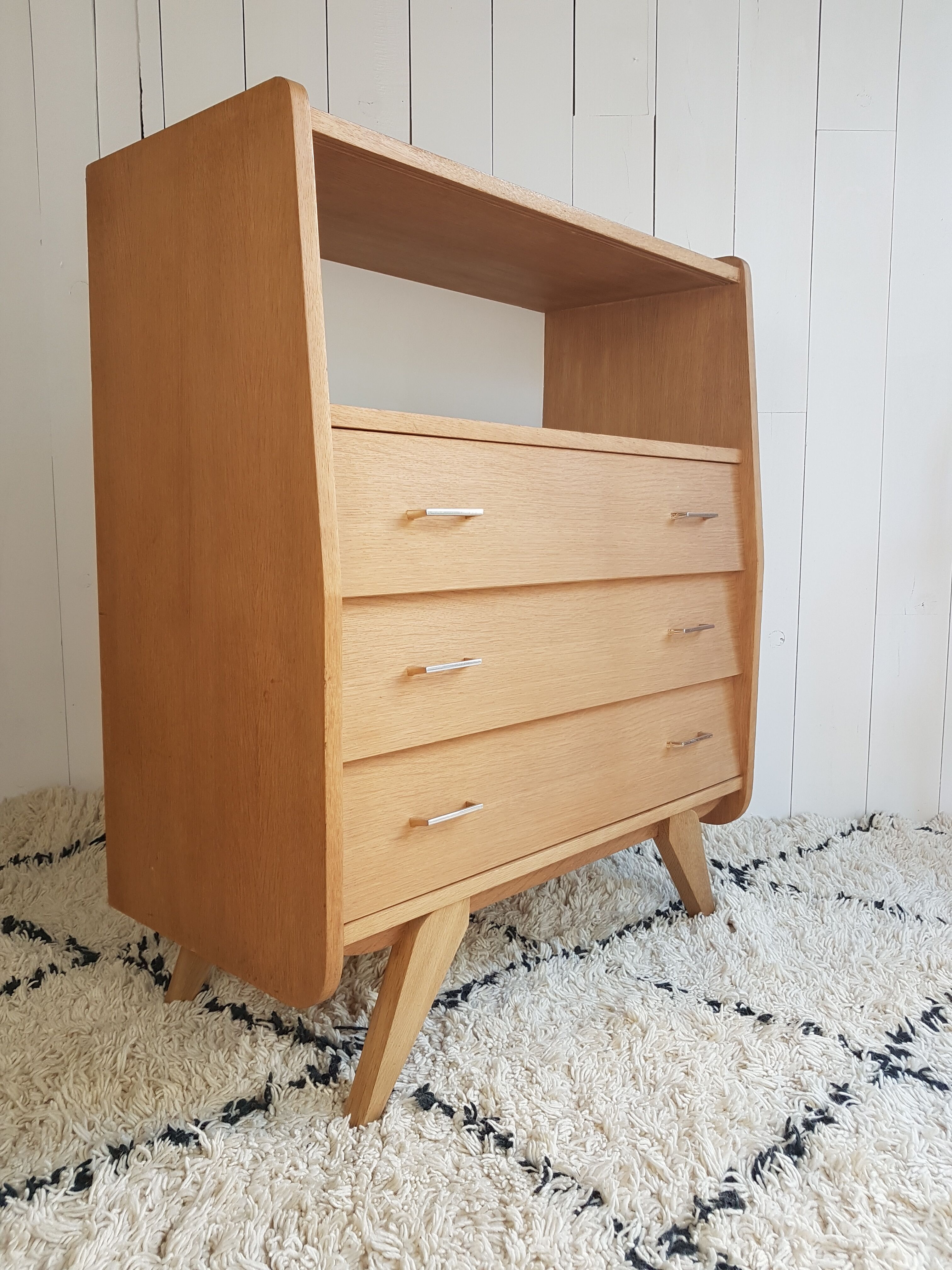 Renovated vintage chest of drawers