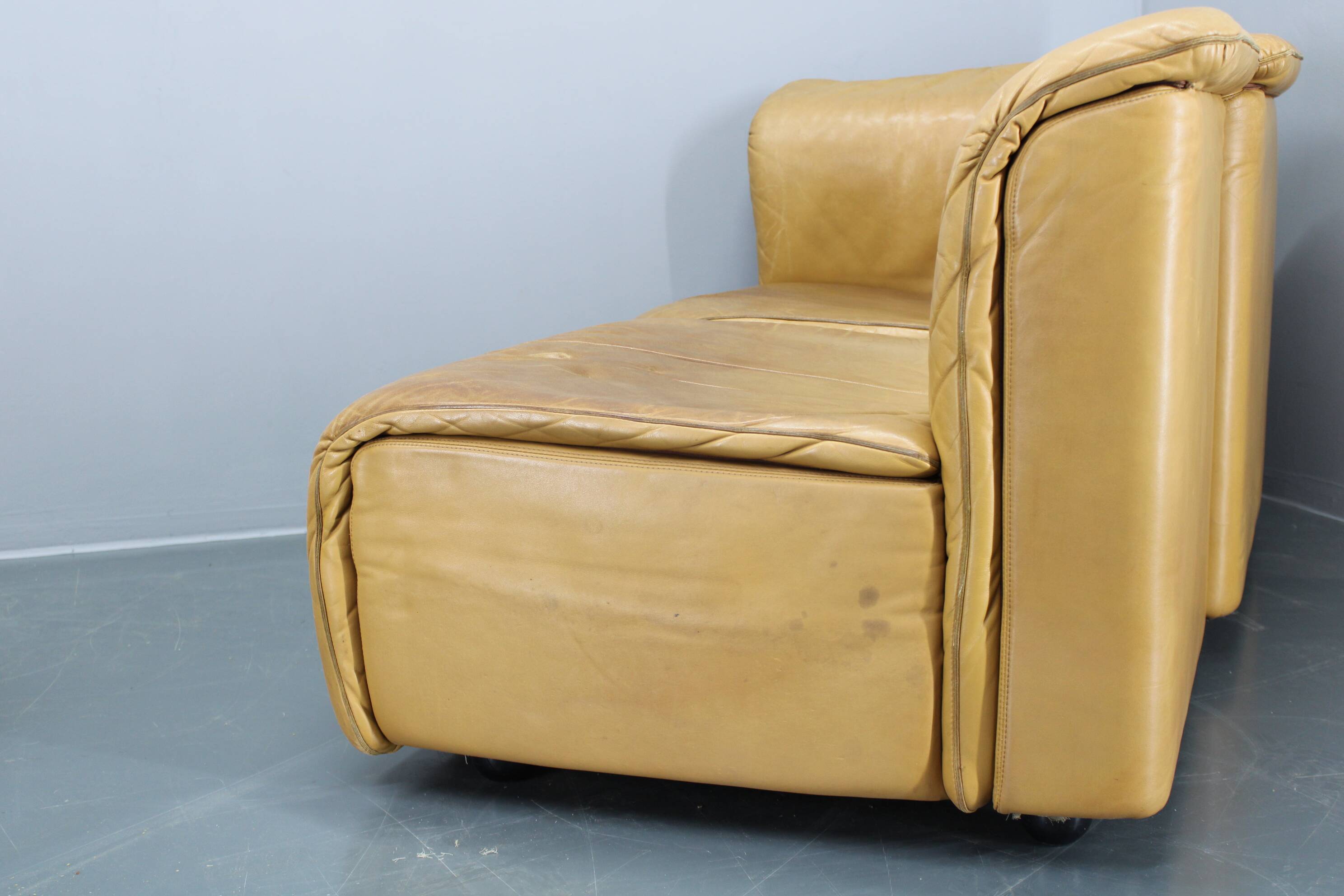 1970s Wittmann Hochbaret leather Modular Sofa, Austria
