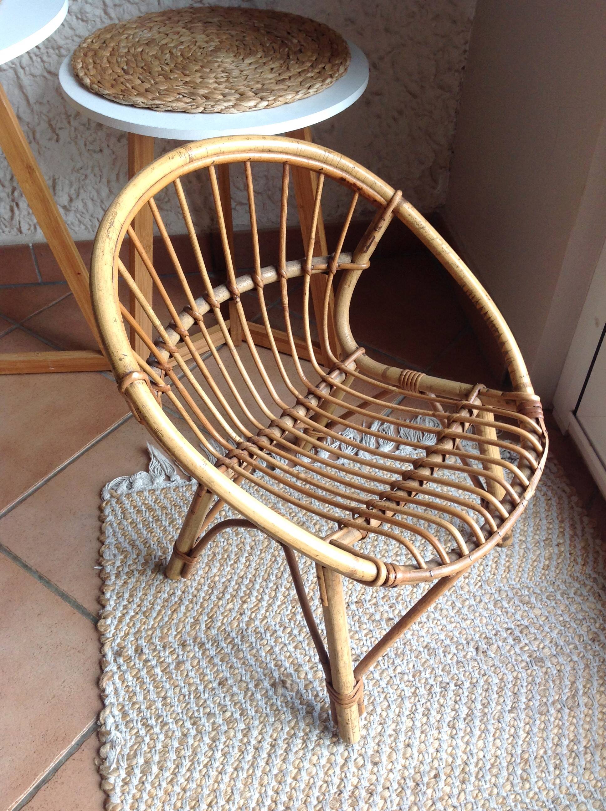 Child's shell chair in rattan / vintage 60s-70s
