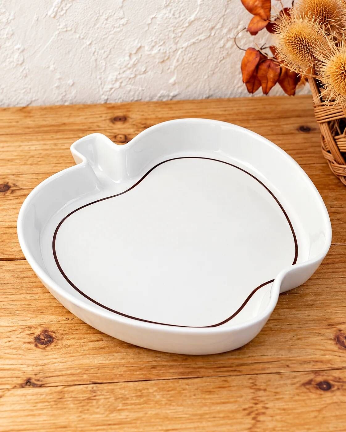 Vintage REVOL France oven dish in porcelain, apple shape.