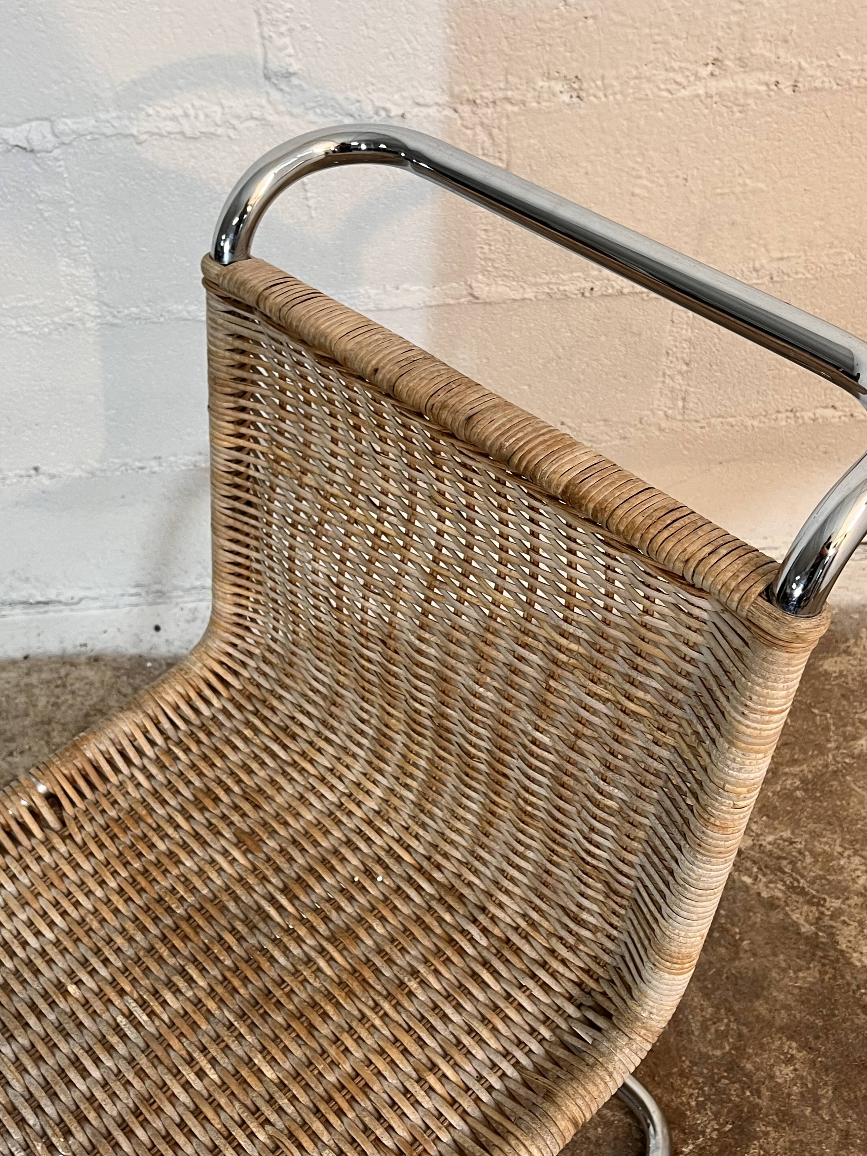 Set of 4 mr10 rattan chairs by mies van der rohe