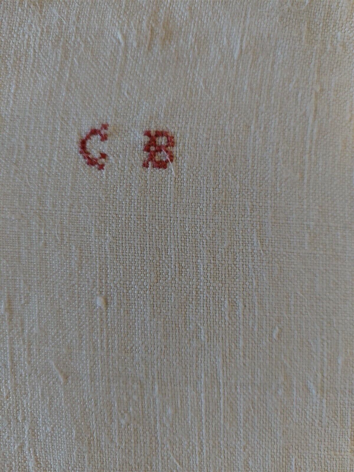 Torchon ancien en chanvre monogramme point de croix