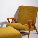 Set of two armchairs and pouf – Mid-century Modern (circa 1950). Three-piece set.