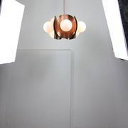 Lustre italien vintage en cuivre et opaline, années 70
