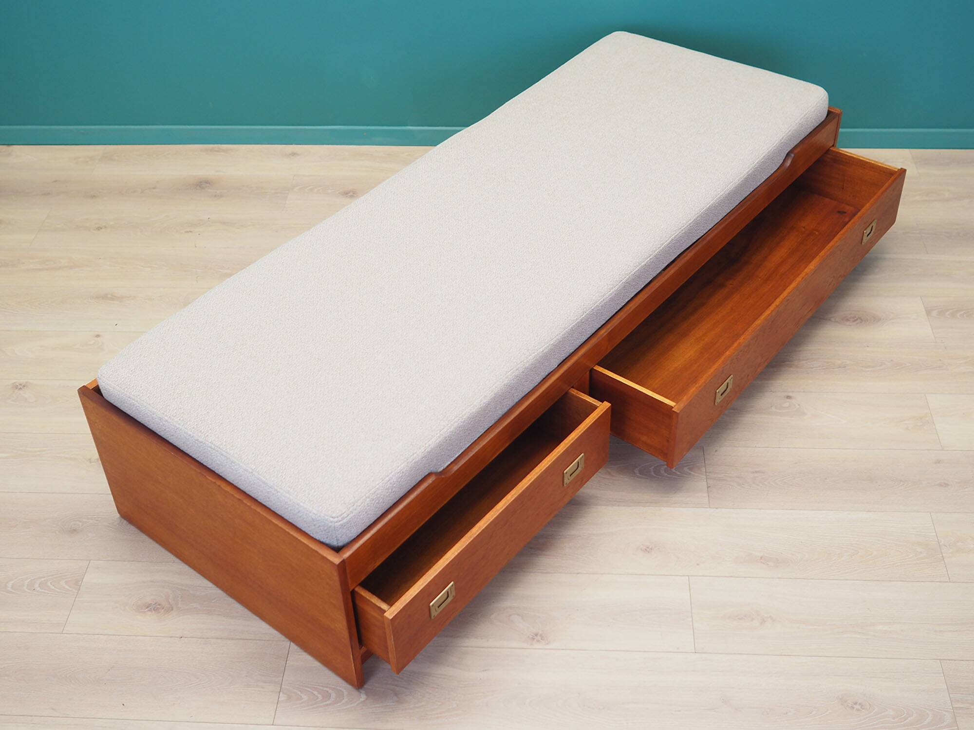 Teak daybed, Danish design, 1970s, production: Denmark