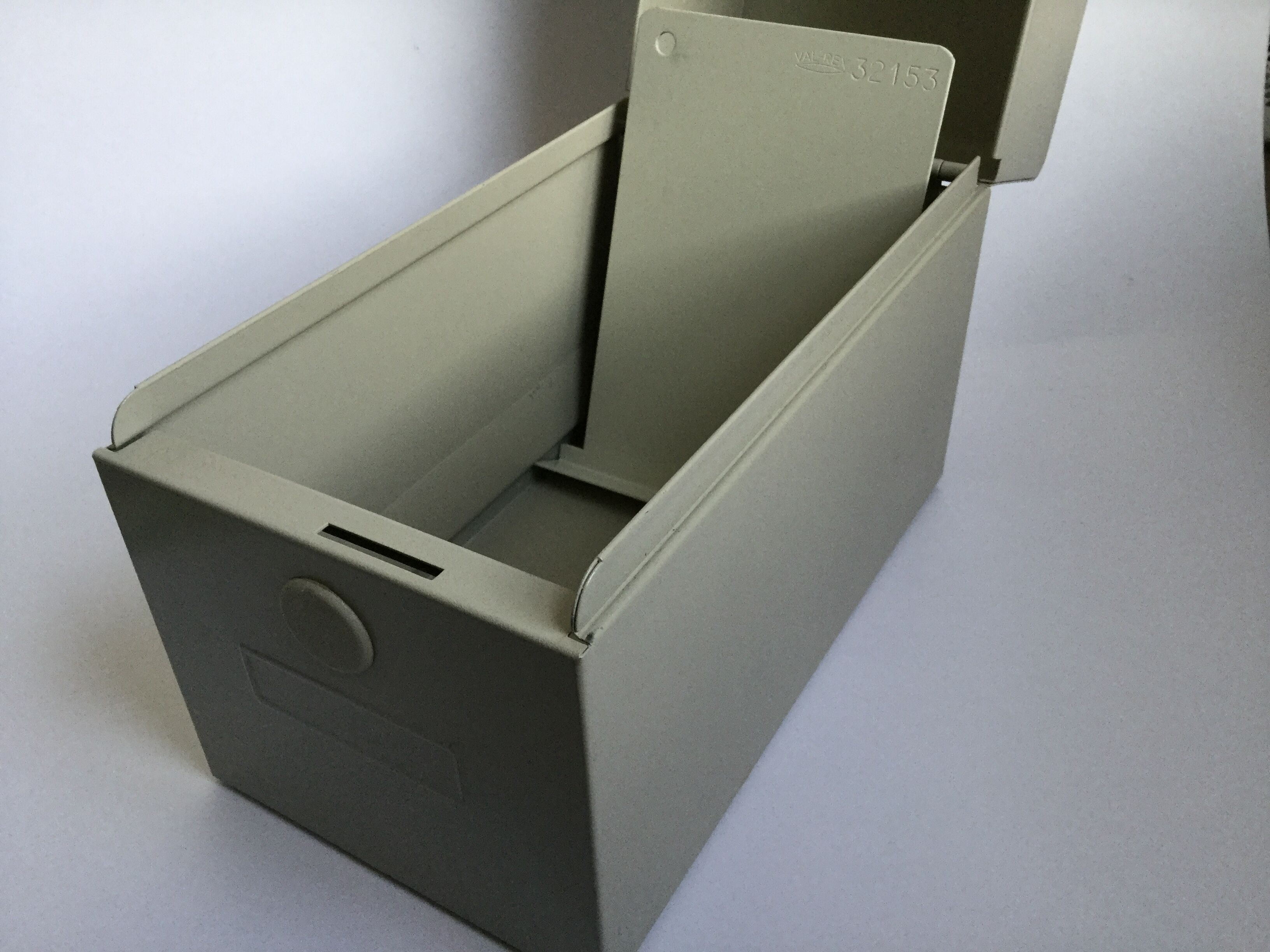 Metal locker Val rex beige 1960 old box