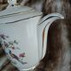 Cafetière/ théière ancienne en porcelaine