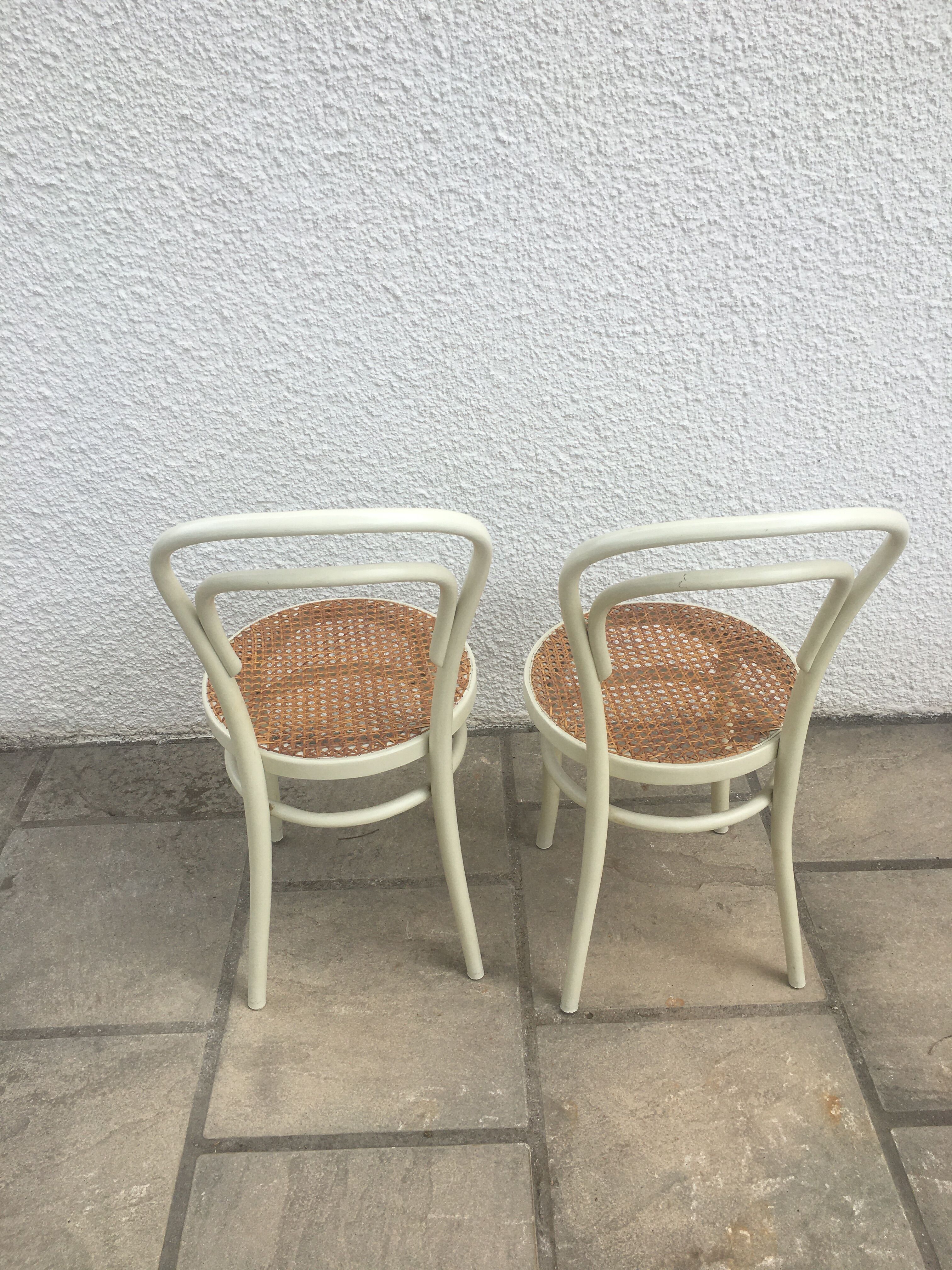 Bistro chairs in rattan and canning