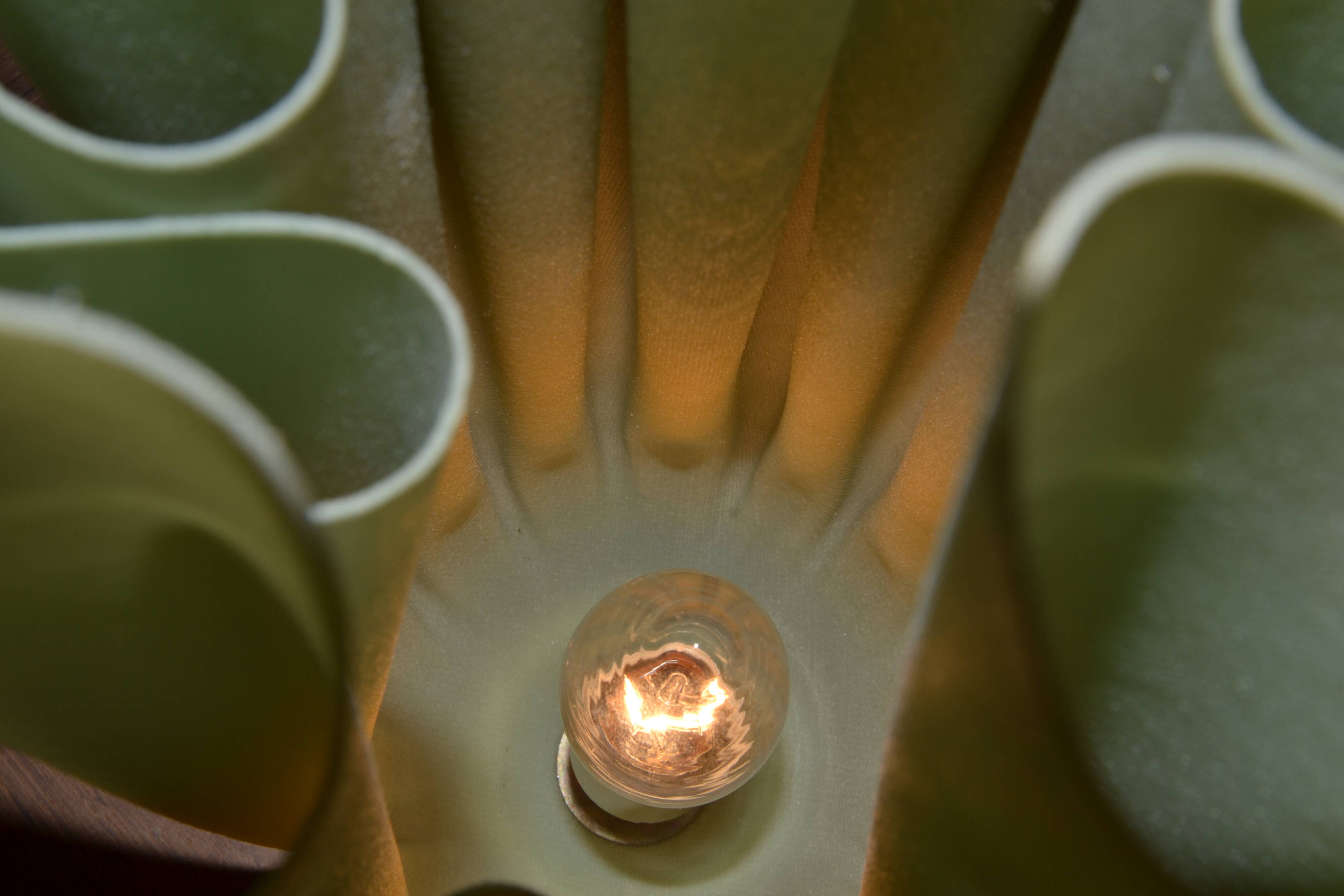 Georgia Jacob table lamp in water green