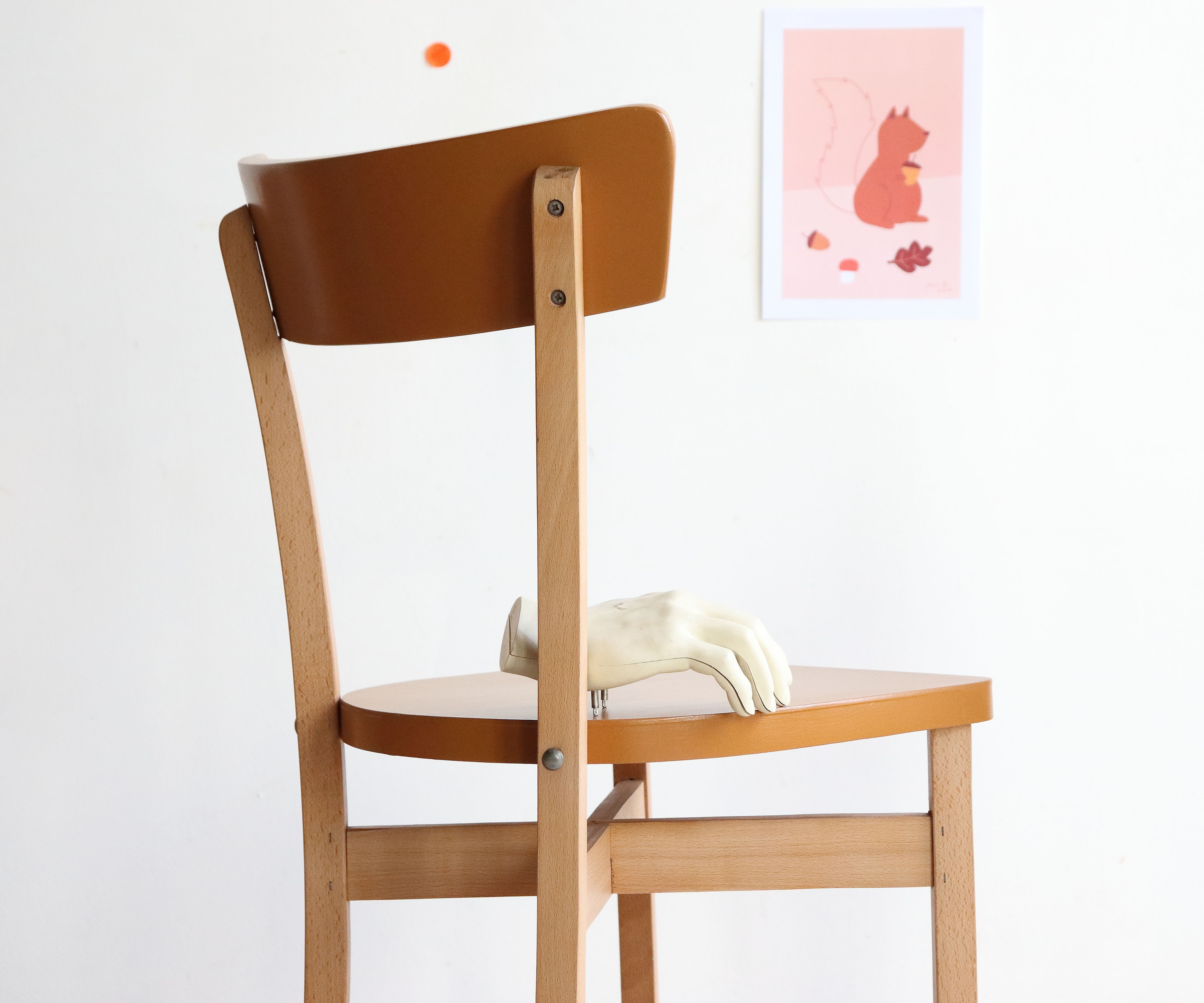 Vintage wooden bistro chair revisited