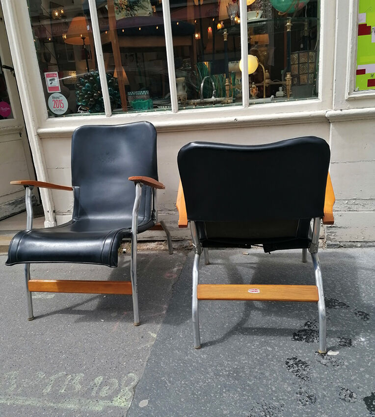 Pair of folding armchairs Casteljoyeux, 1960