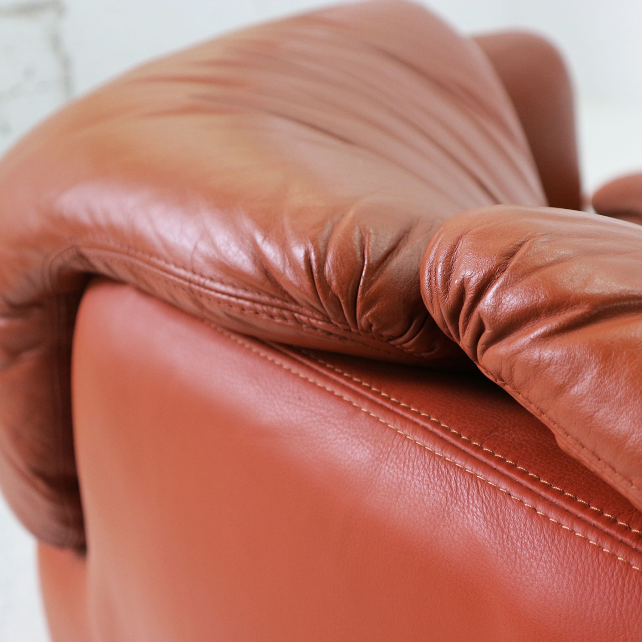 Confidential sofa by Alberto Rosselli for Saporiti Italia, 1970s