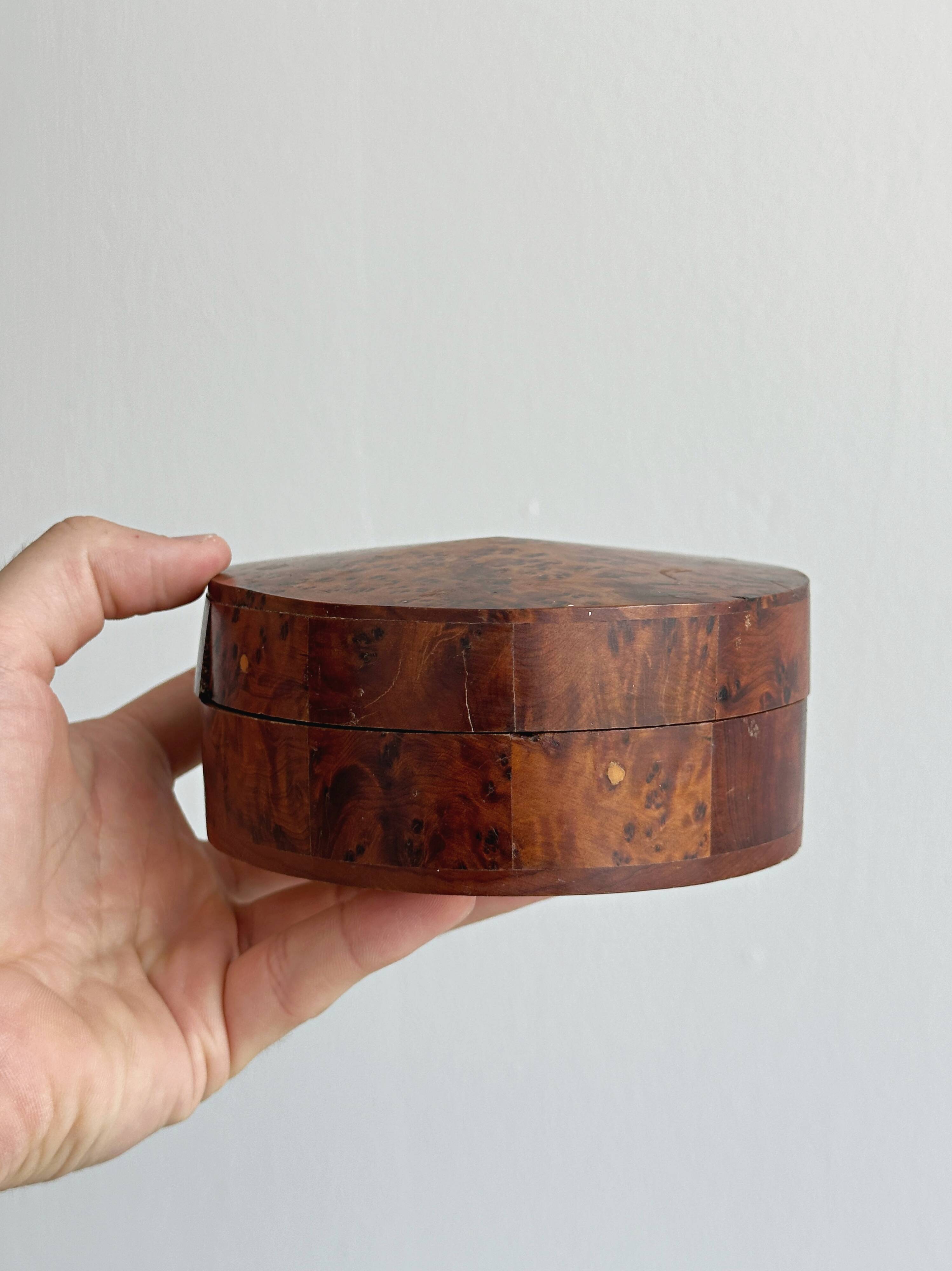 Vide poche en loupe de bois