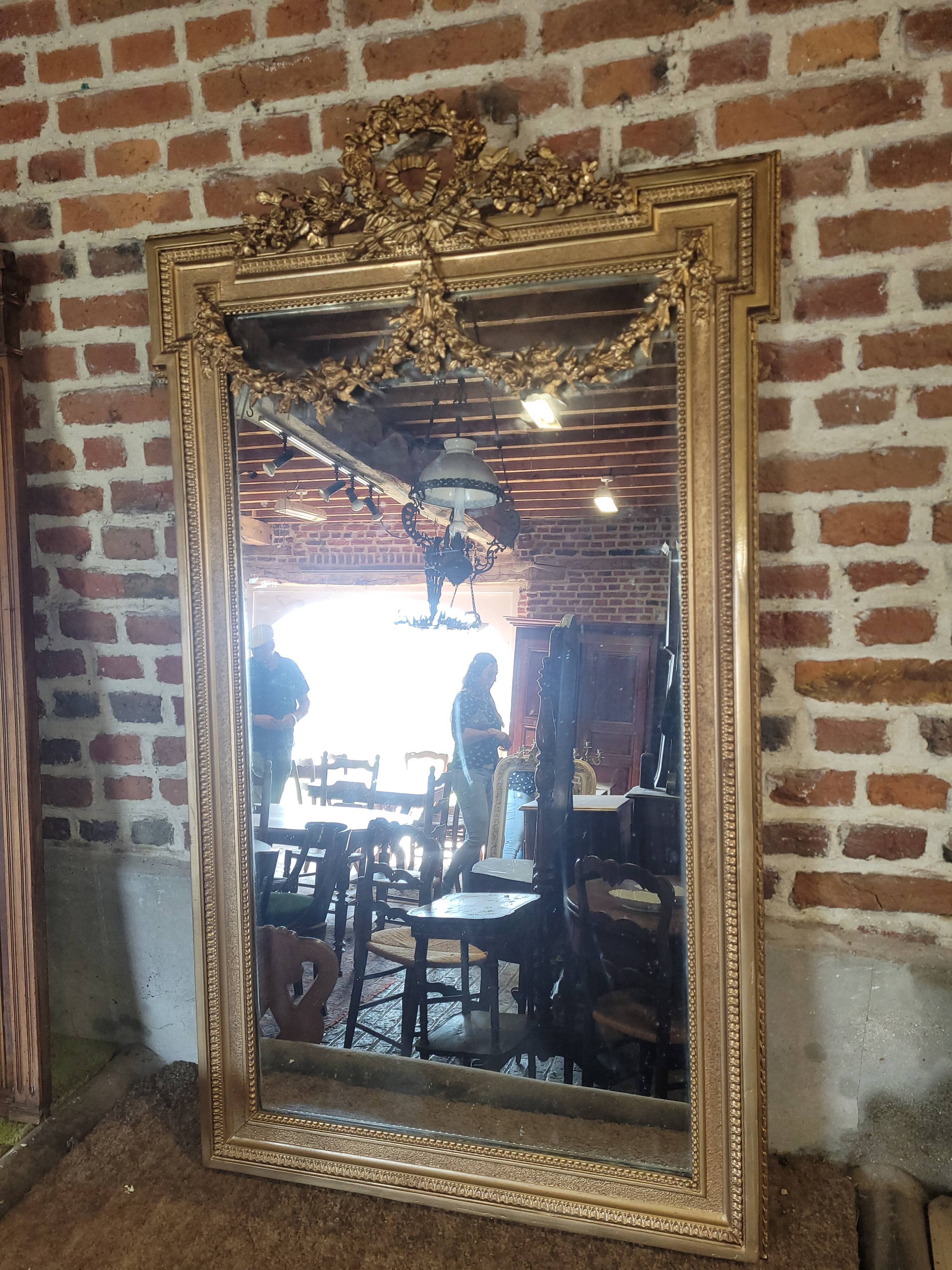 Miroir doré style Louis XVI 89x151cm