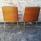 Chaises a coques et tissu  vert