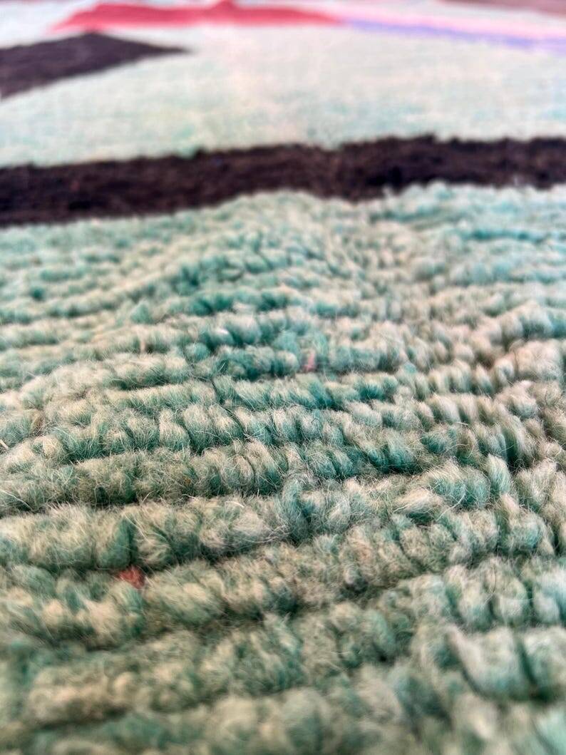 Traditional Moroccan rug 250cm x 150cm