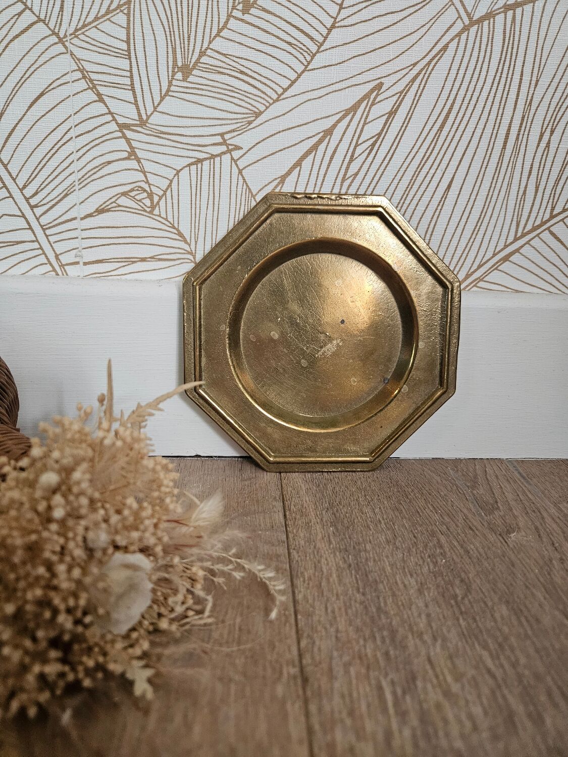 Hexagonal brass pocket tray