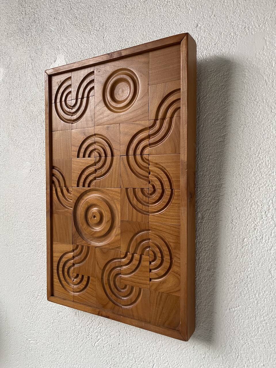 Bas relief cadre bois sculpté