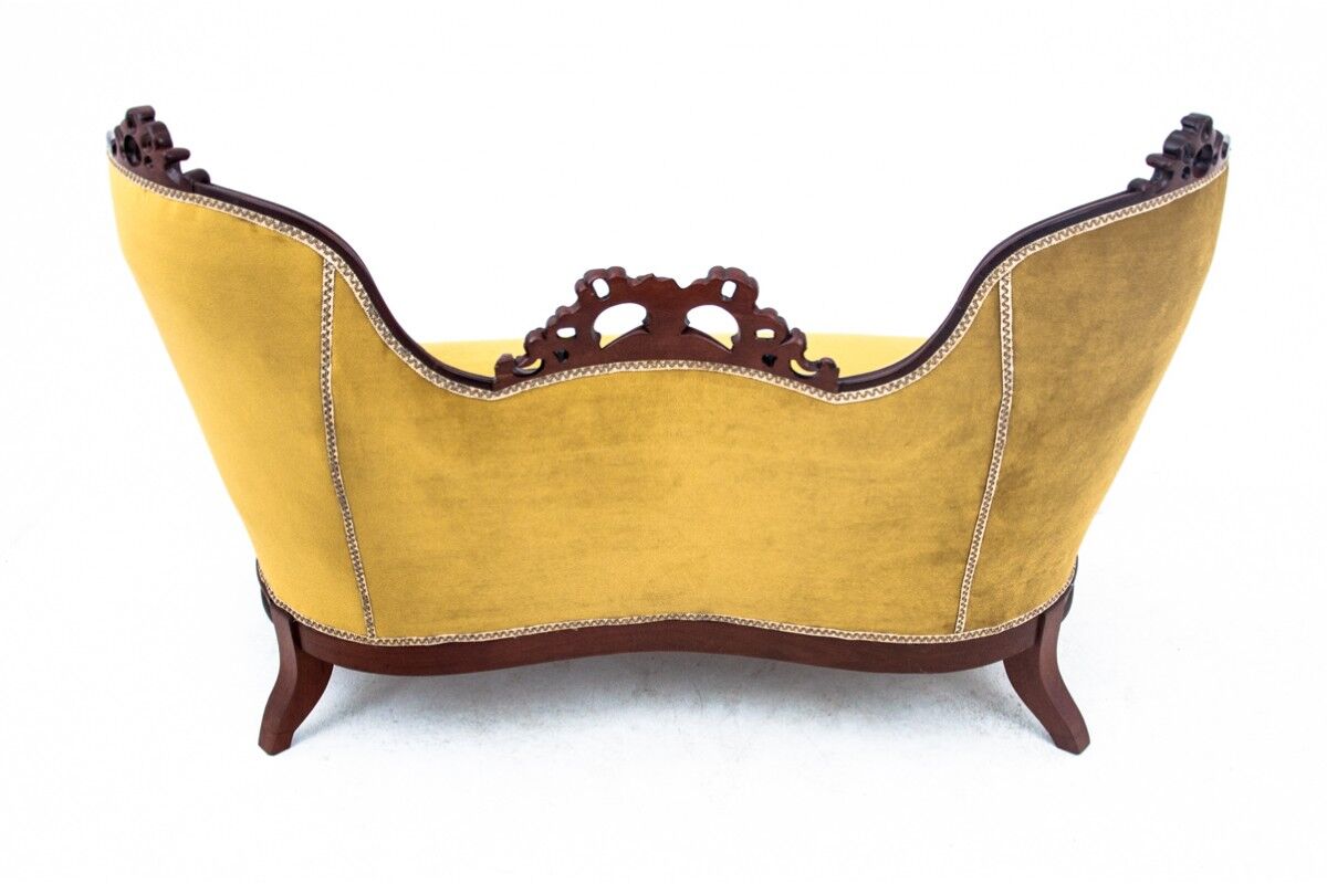 Rococo sofa, France, around 1900 after renovation