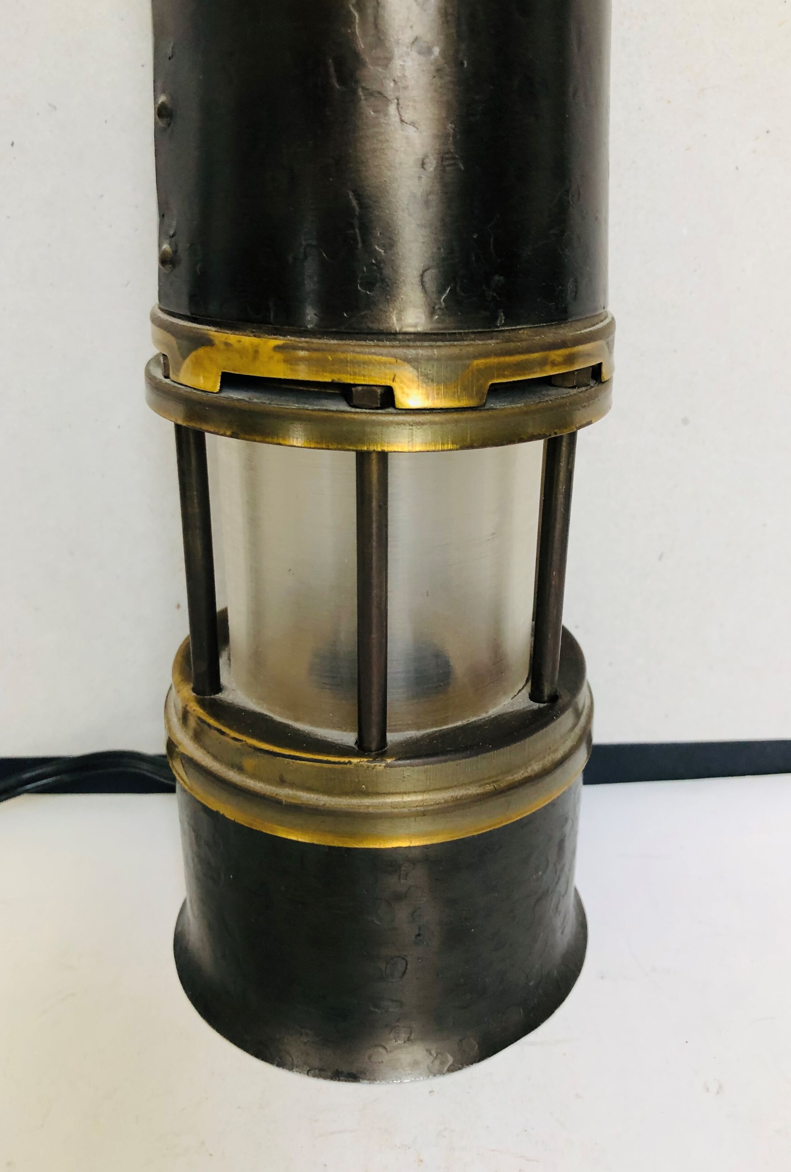 Miner's lamp