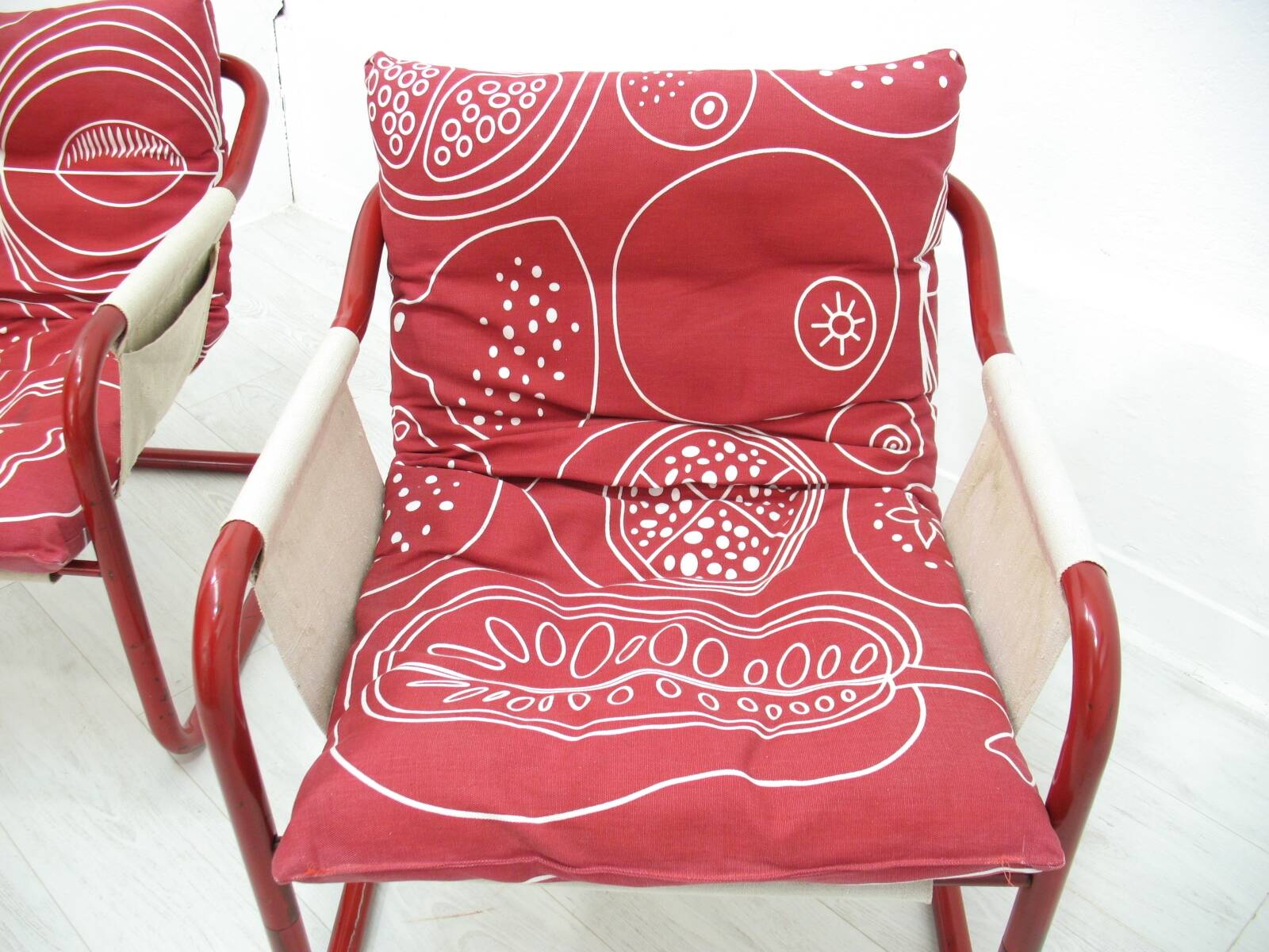 Vintage Tubular Chairs, 1970s