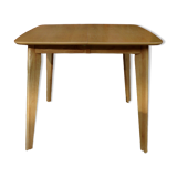 Extendable Scandinavian table