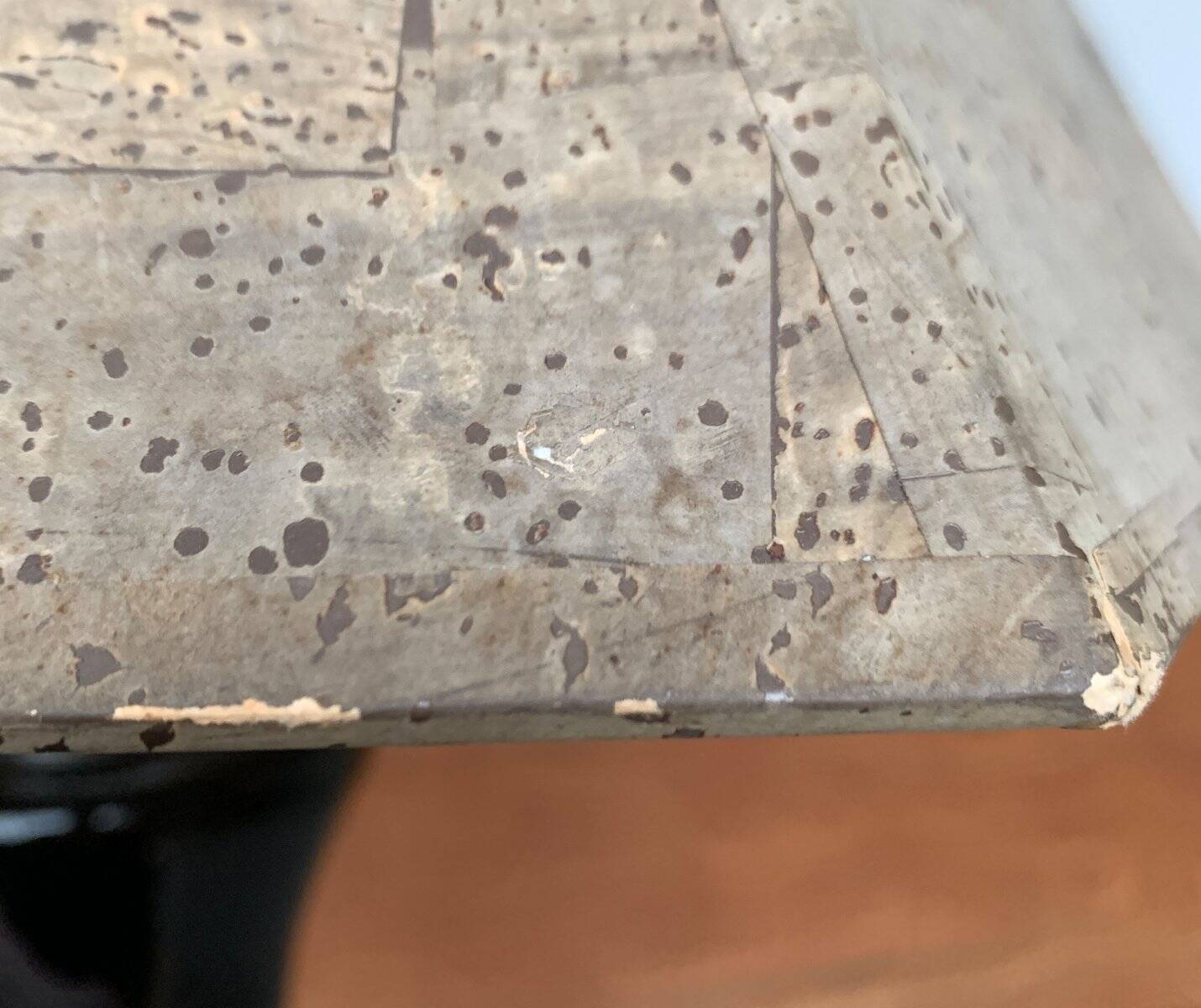 Floor or table lamp in German glass and synthetic cork in M Design style by Ingo Maurer, 1960s.