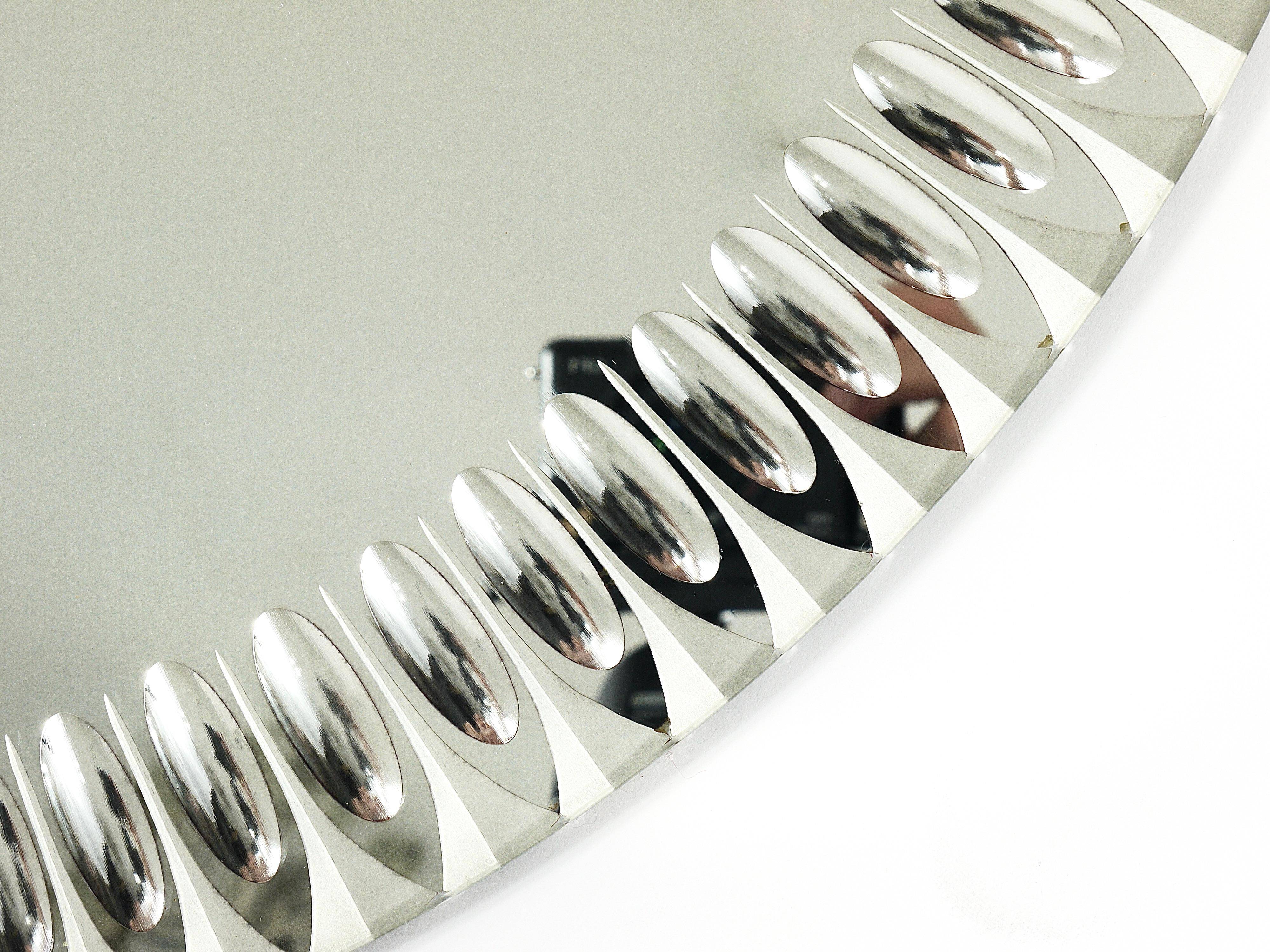Miroir Mural Rond Facetté Effet Optique Cristal Arte Exceptionnel, Italie, Années 1960