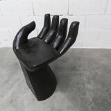 Tabouret, chaise en forme de main, noir et en bois sculpté