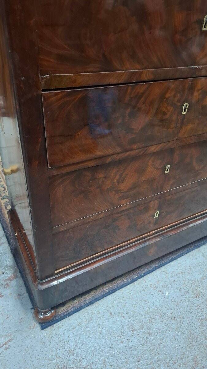 19th century mahogany chest of drawers