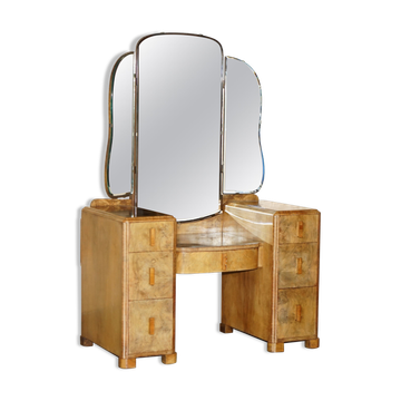 Art Deco dressing table in satin walnut with mirror, circa 1930.