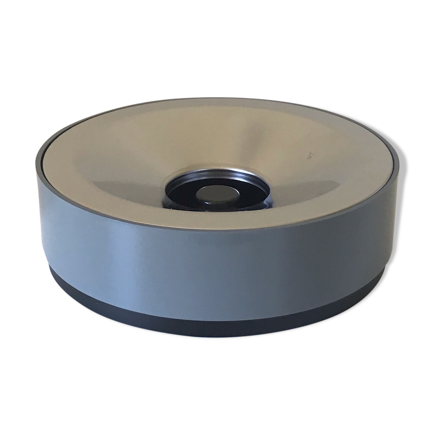 Conference ashtray Manade Samp