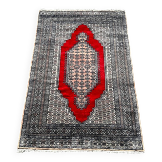 Tapis Oriental fait main