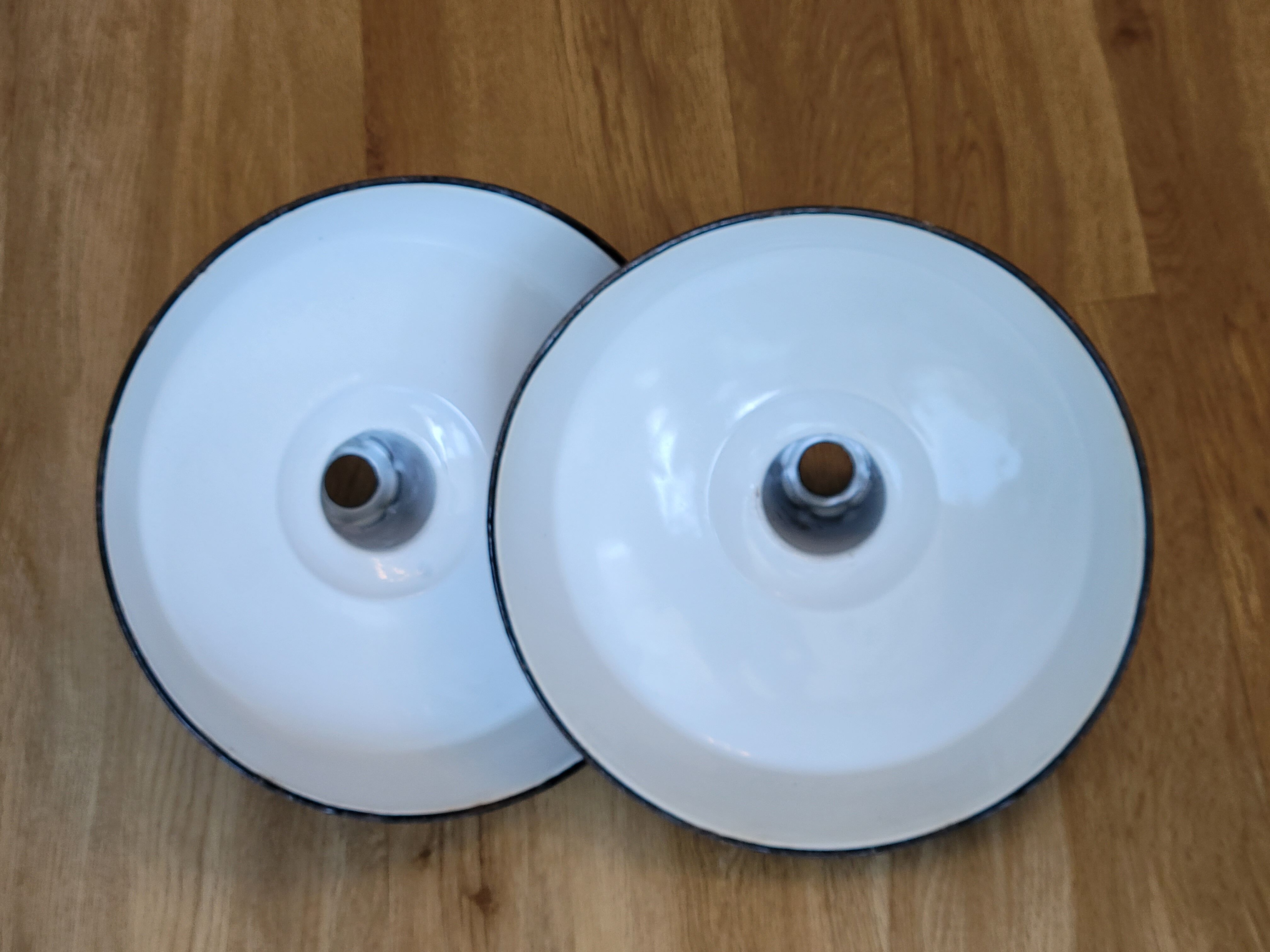 Pair of suspensions industrial lamp workshop lampshade in black enamelled metal